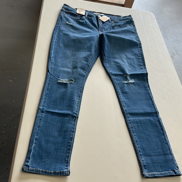 Levi's 311 shaping skinny a mid rise tummy slimming gene 33 x 30 NWT - Picture 5 of 7